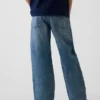 Kinder-Jeans im 90er-Jahre-Stil, locker geschnitten