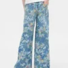 Kinder-Jeans im Baggy-Schnitt mit Blumenmuster