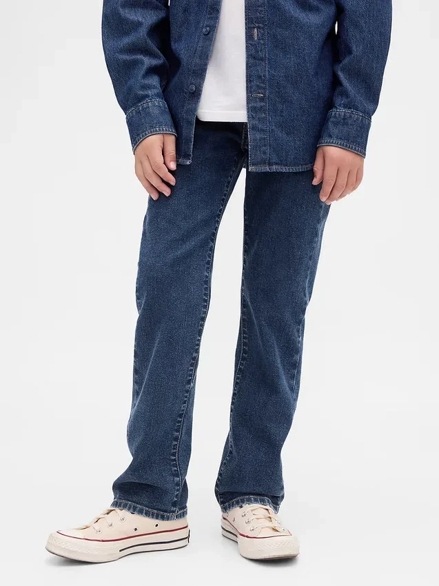 Kinder-Jeans in gerader Passform