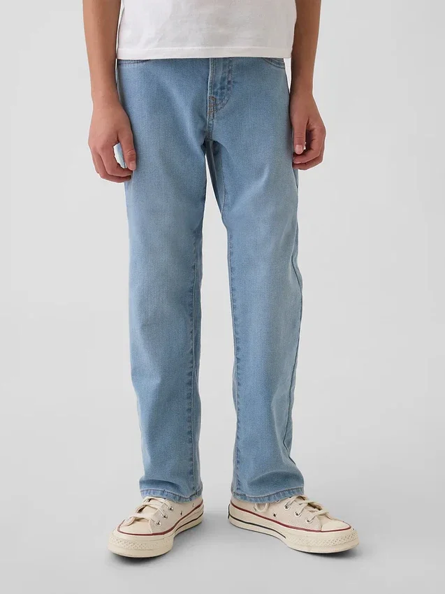 Kinder-Jeans in gerader Passform