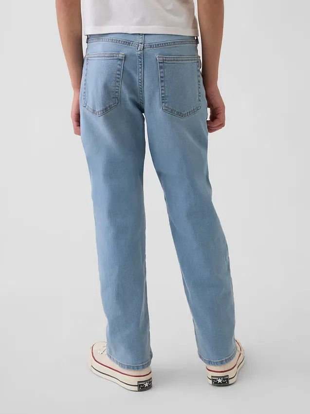 Kinder-Jeans in gerader Passform