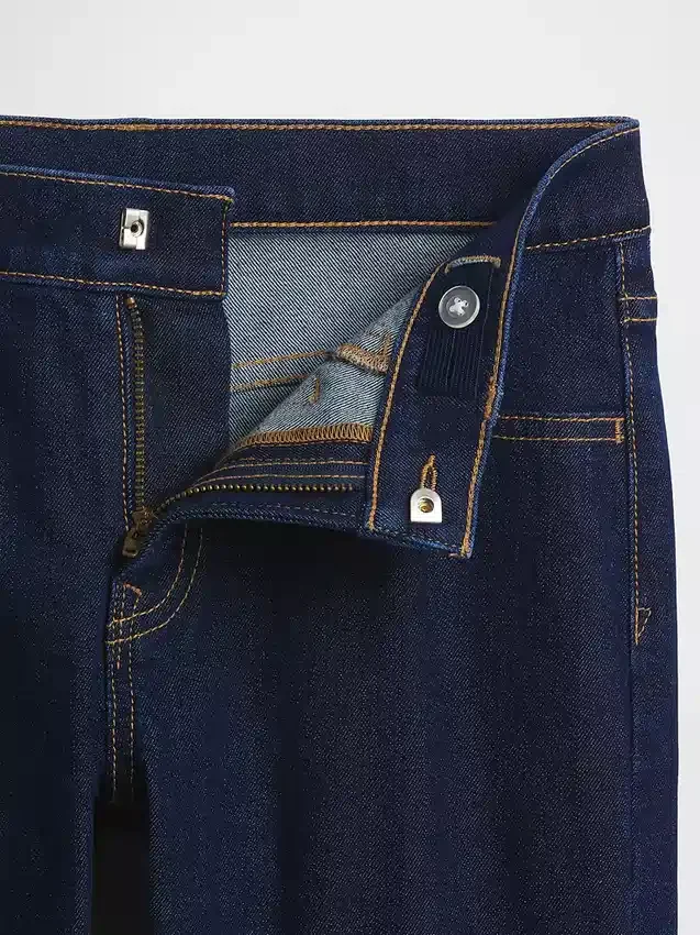 Kinder-Jeans in gerader Passform