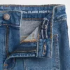 Kinder-Jeans mit hoher Leibhöhe im 70er-Jahre-Flare-Stil