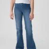 Kinder-Jeans mit hoher Leibhöhe und Crossover-Flare