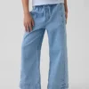 Kinder-Jeans mit hoher Leibhöhe, weitem Bein und Knöchellänge