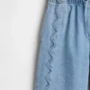 Kinder-Jeans mit hoher Leibhöhe, weitem Bein und Knöchellänge
