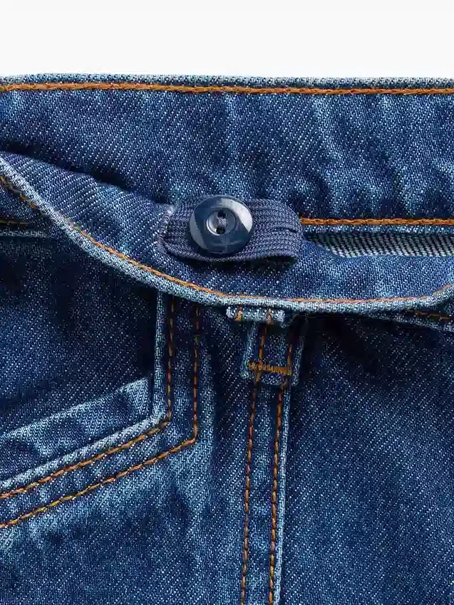 Kinder-Jeans mit hoher Leibhöhe, weitem Bein und Knöchellänge