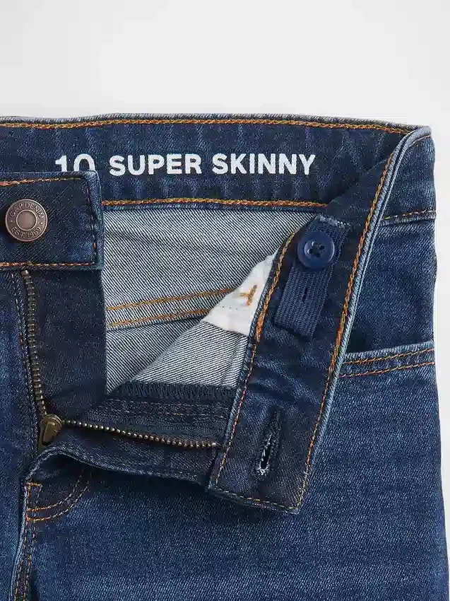 Kinder-Jeans mit mittlerer Leibhöhe für den Alltag im Super-Skinny-Schnitt