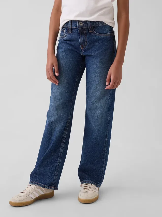 Kinder-Jeans mit niedriger Leibhöhe und geradem Schnitt