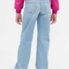 Kinder-Jeans mit niedriger Leibhöhe und geradem Schnitt