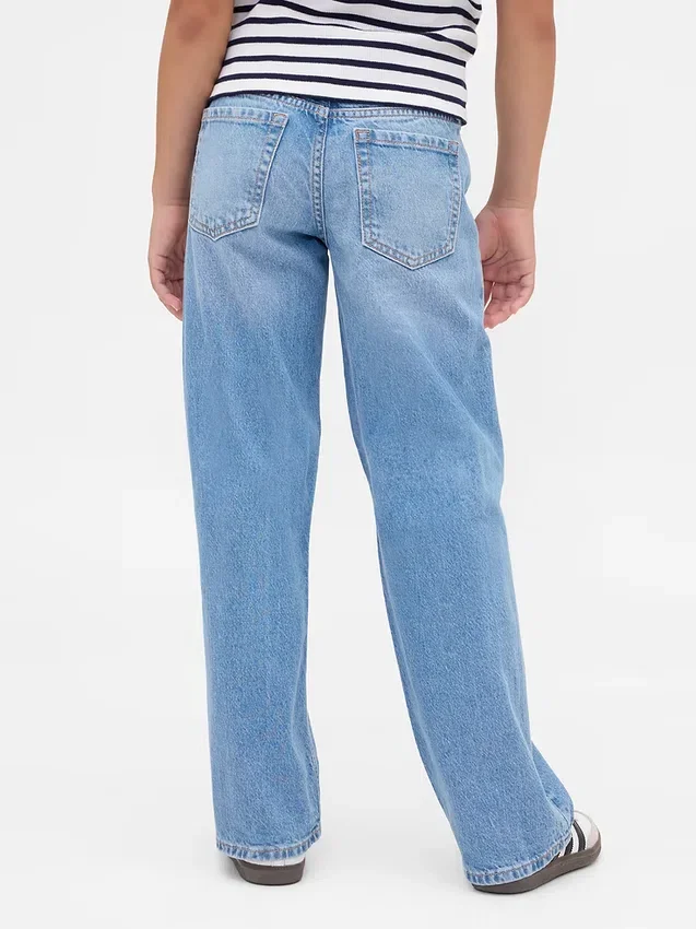 Kinder-Jeans mit niedriger Leibhöhe und geradem Schnitt