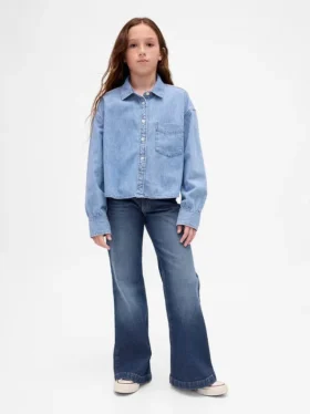 Kinder-Jeans mit niedriger Leibhöhe und lockerem Flare-Schnitt