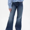 Kinder-Jeans mit niedriger Leibhöhe und lockerem Flare-Schnitt