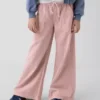 Kinder-Jeans mit niedriger Leibhöhe und lockerer Passform