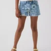 Kinder-Jeans-Shorts mit niedriger Leibhöhe und Blumenmuster