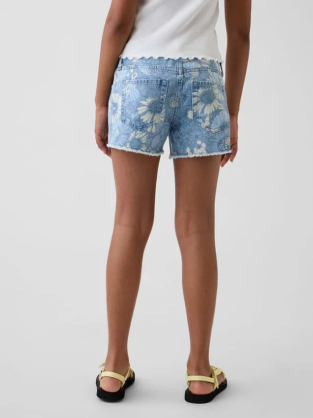 Kinder-Jeans-Shorts mit niedriger Leibhöhe und Blumenmuster