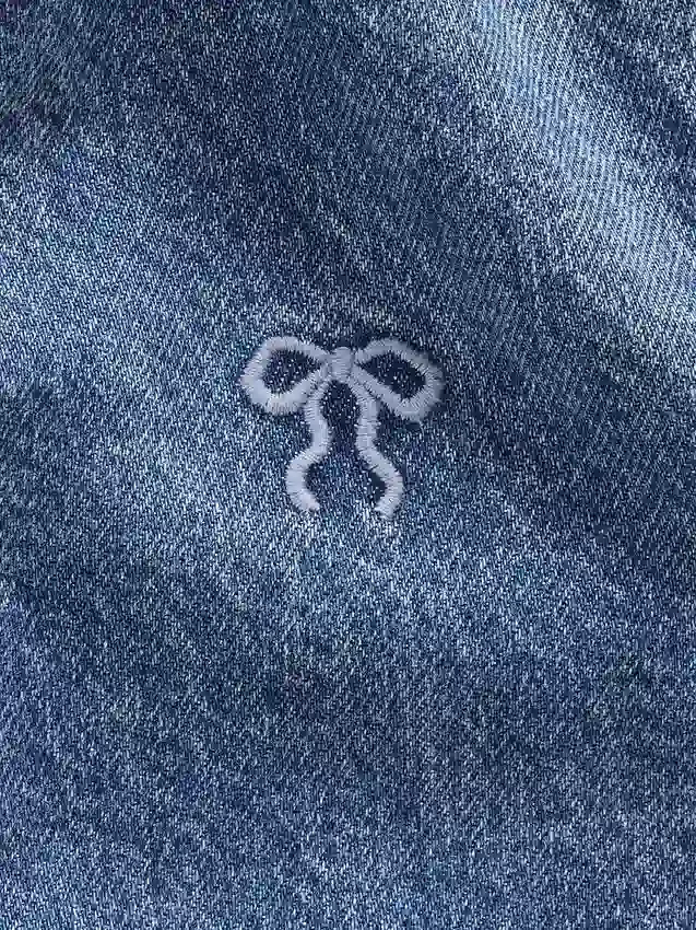 Kinder-Jeansjacke mit aufgesetzten Taschen