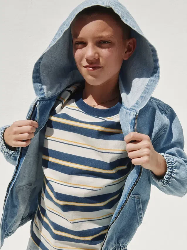 Kinder-Jeansjacke mit Kapuze in lockerer Passform