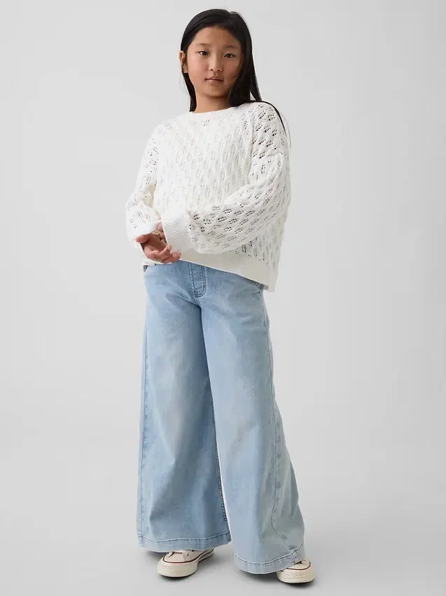 Kinder-Oversize-Pullover mit Rundhalsausschnitt aus Häkelstoff