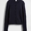 Kinder-Pullover im Uniform-Stil
