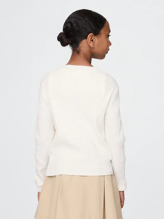 Kinder-Pullover im Uniform-Stil