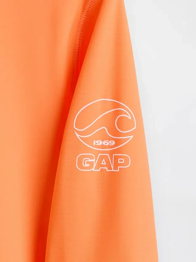 Kinder-Rashguard mit Logo