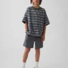 Kinder-Shorts aus schwerem Stoff