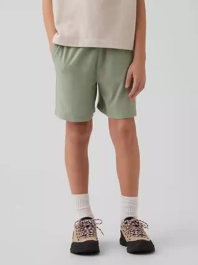 Kinder-Shorts aus schwerem Stoff