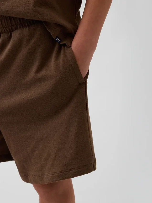 Kinder-Shorts aus schwerem Stoff