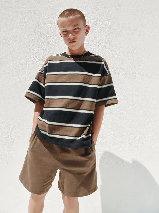 Kinder-Shorts aus schwerem Stoff