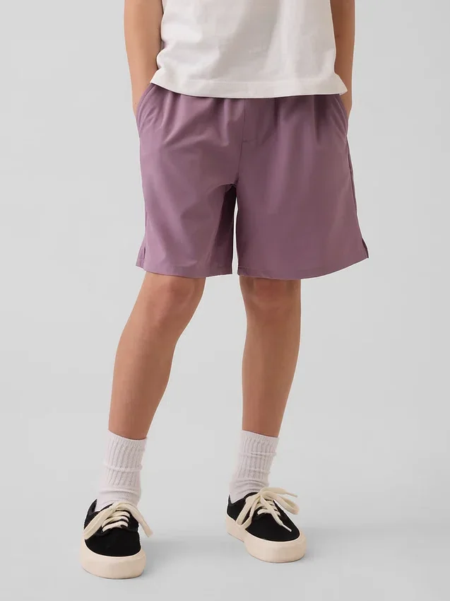 Kinder-Shorts in lockerer Passform mit Schnell-Trocken-Funktion