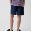 Kinder-Shorts in lockerer Passform mit Schnell-Trocken-Funktion