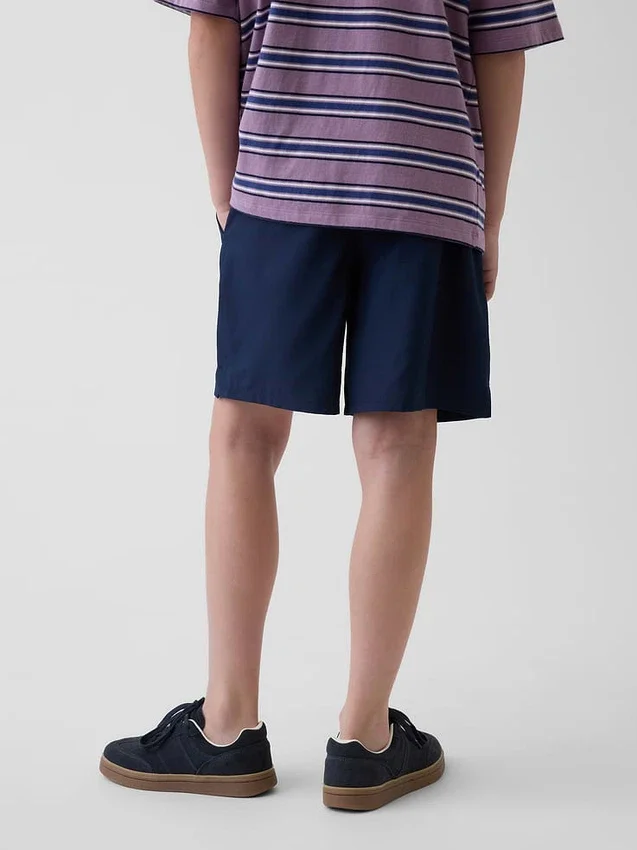 Kinder-Shorts in lockerer Passform mit Schnell-Trocken-Funktion