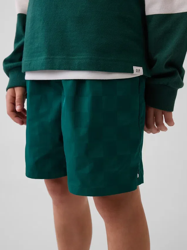 Kinder-Shorts in lockerer Passform mit Schnell-Trocken-Funktion