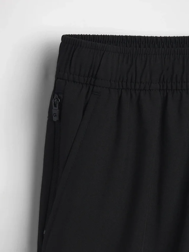 Kinder-Shorts in lockerer Passform mit Schnell-Trocken-Funktion