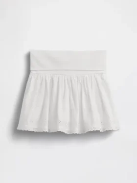 Kinder-Skort mit Lochstickerei und Umschlag