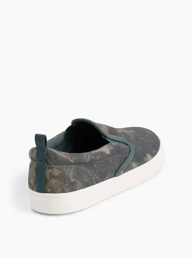 Kinder-Slip-On-Sneaker aus Canvas im Camouflage-Look