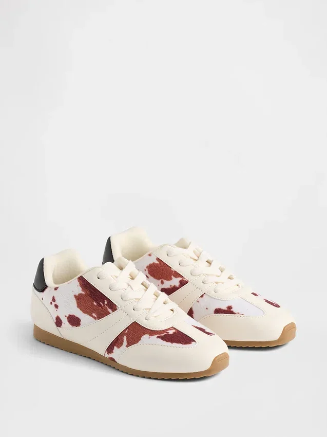 Kinder-Sneaker mit Kuhmuster
