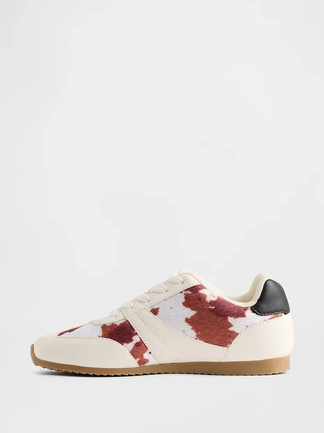Kinder-Sneaker mit Kuhmuster