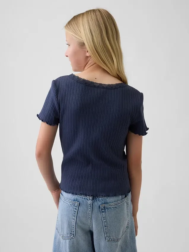 Kinder-T-Shirt aus Pointelle-Rippstrick mit Knopfleiste