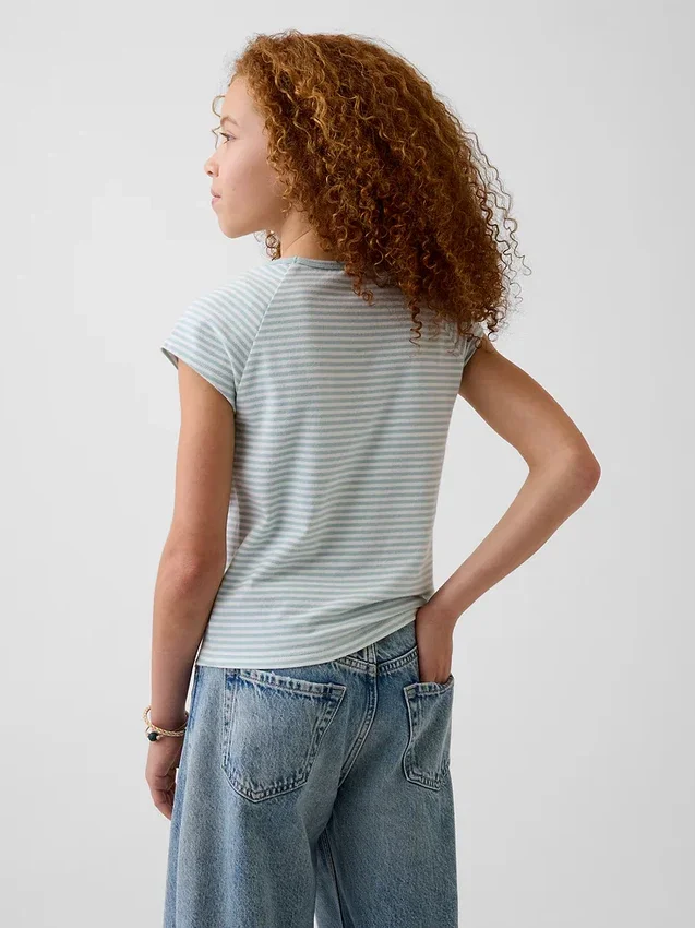 Kinder-T-Shirt mit quadratischem Ausschnitt