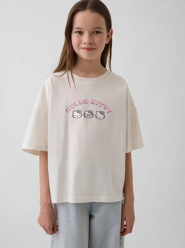 Kinder-T-Shirt „Sanrio“ – Oversize, kastenförmige Passform