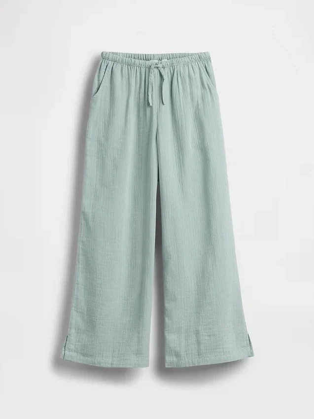 Kinderhose aus Baumwollgaze mit weitem Bein