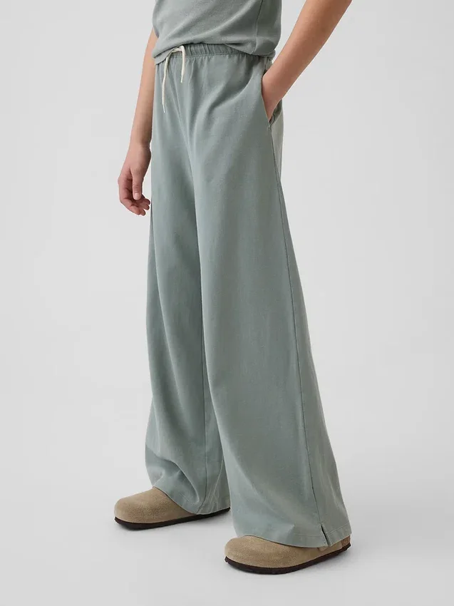 Kinderhose mit weitem Bein im Relaxed-Schnitt