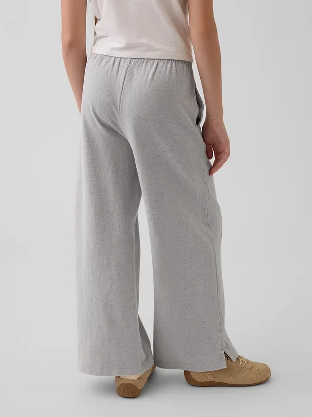 Kinderhose mit weitem Bein im Relaxed-Schnitt