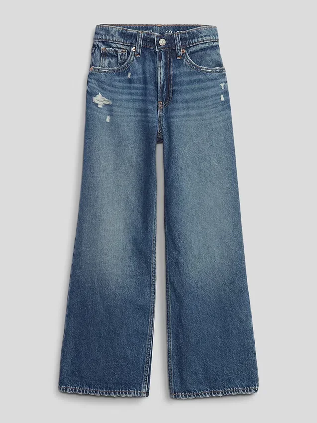 Kinderjeans mit niedriger Leibhöhe, weitem Bein und weitem Schnitt