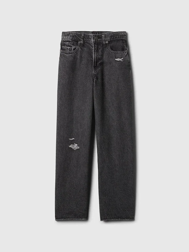 Kinderjeans mit niedriger Leibhöhe, weitem Bein und weitem Schnitt