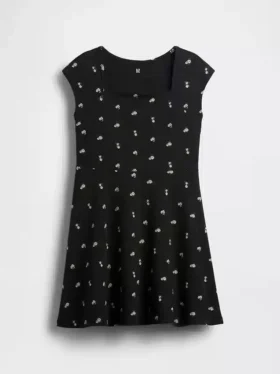 Kinderkleid aus Jersey mit quadratischem Ausschnitt