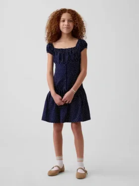 Kinderkleid mit Polka-Dots und tief sitzender Taille