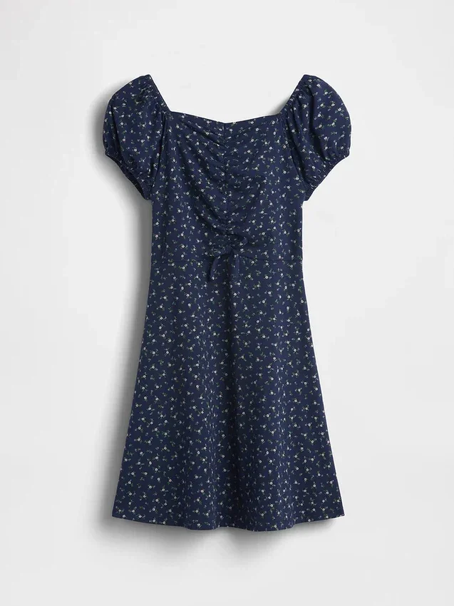 Kinderkleid mit Rüschen